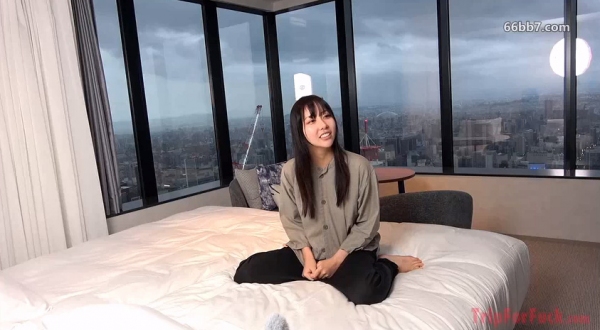 (2)只要有钱，就能让高不可攀的美女怀孕中出！让高挑苗条的高级美女敞开阴道中出！FC2PPV-4742214