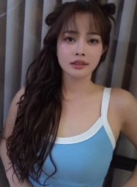 苗条美巨乳啦啦队学生。为了被录用而献身色情，激烈抽插让娇小身体痉挛高潮！FC2PPV-4742721